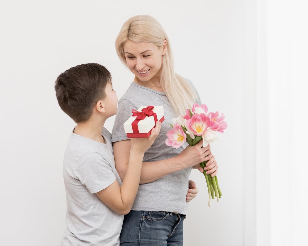 flowers for mother's day