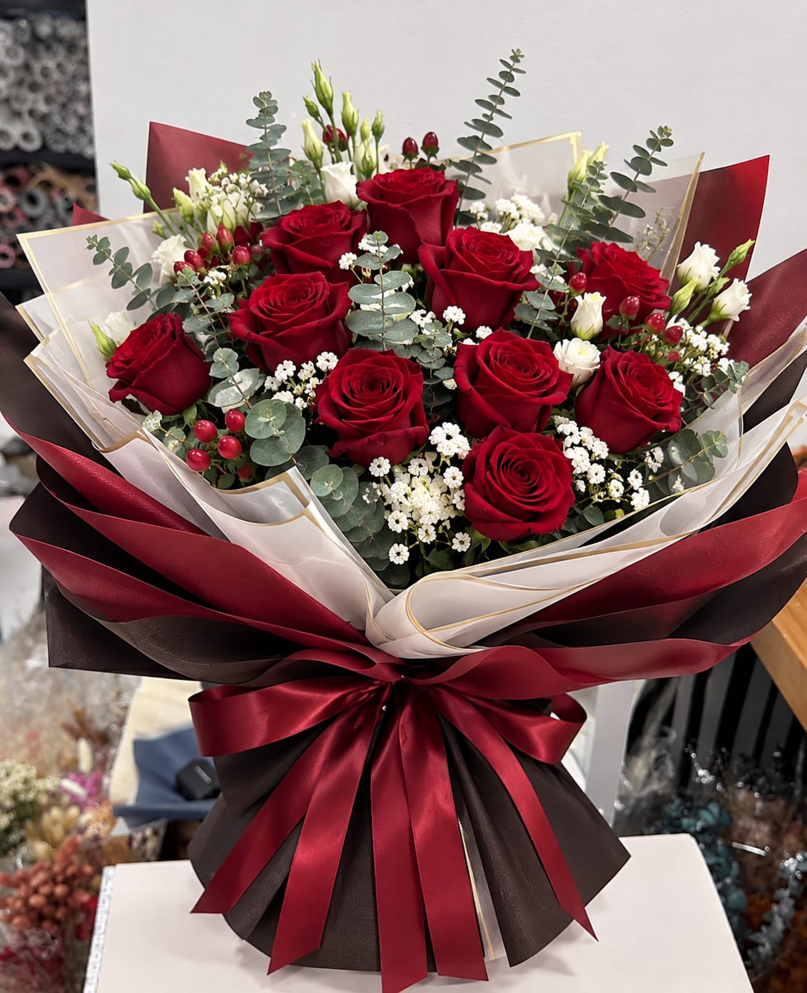 Momoko Fiery Eclipse Flower Bouquet