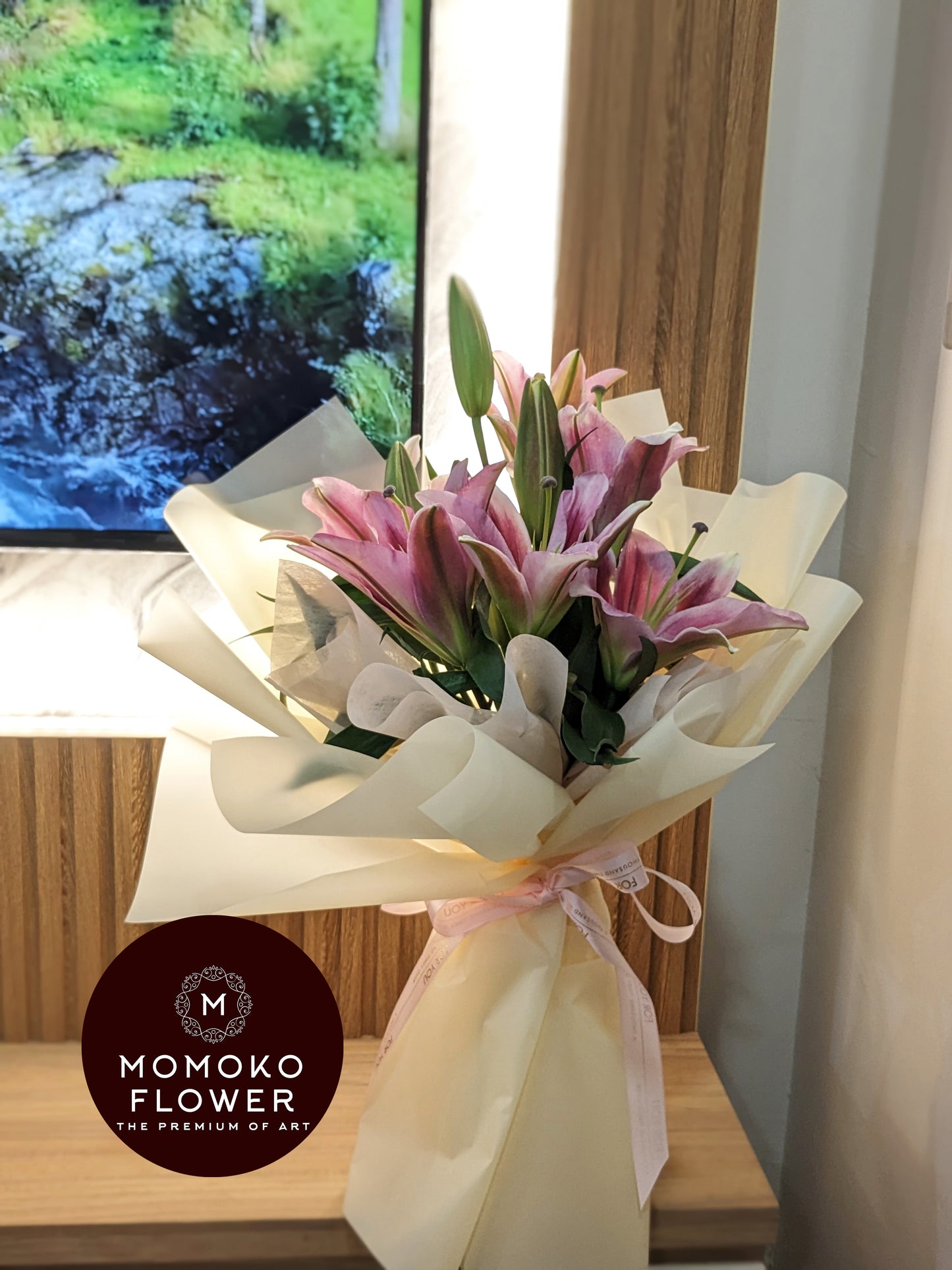 Stunning Lily Flower Bouquet