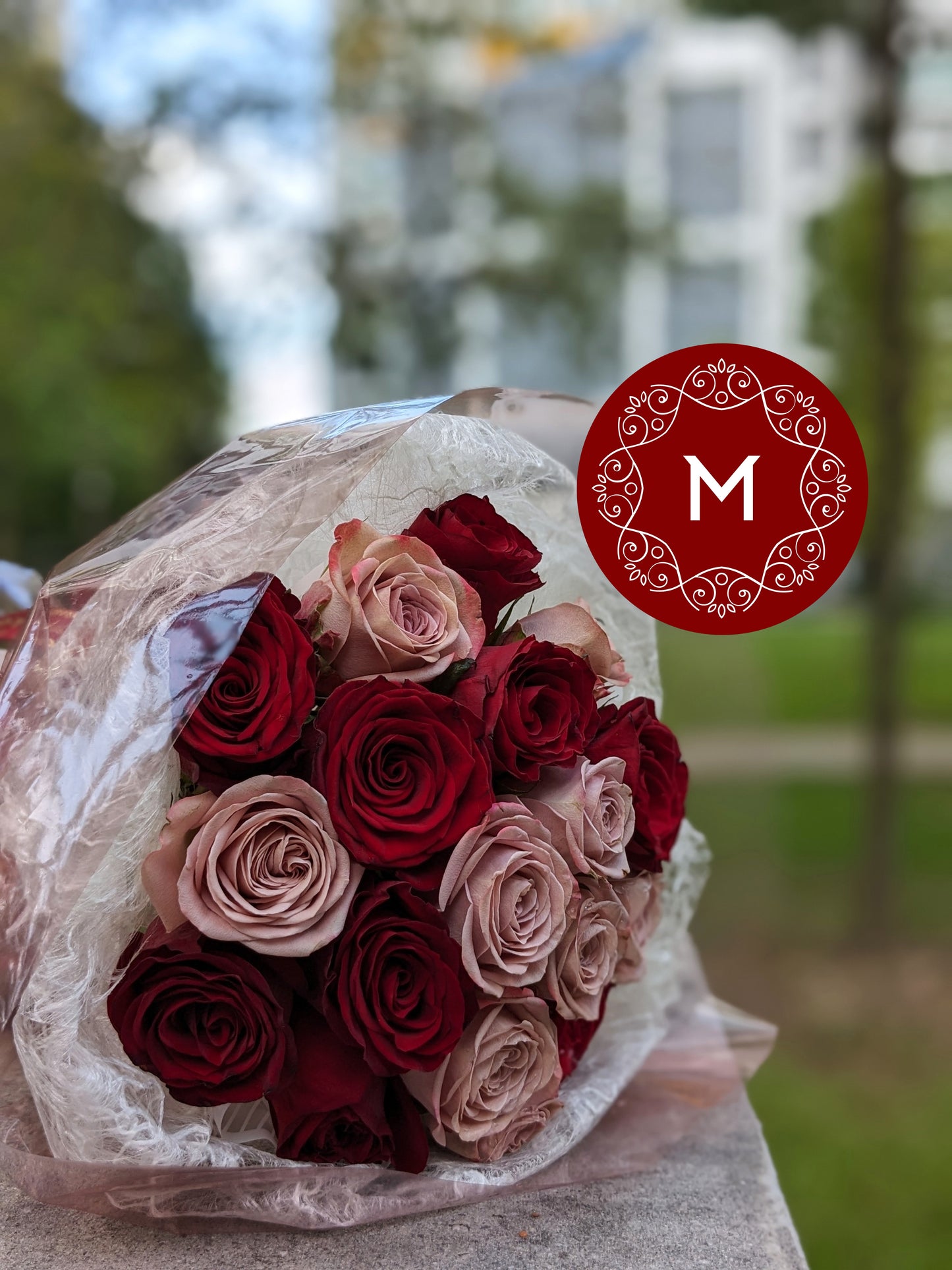 Momoko Luxury Kensington Flower Bouquet