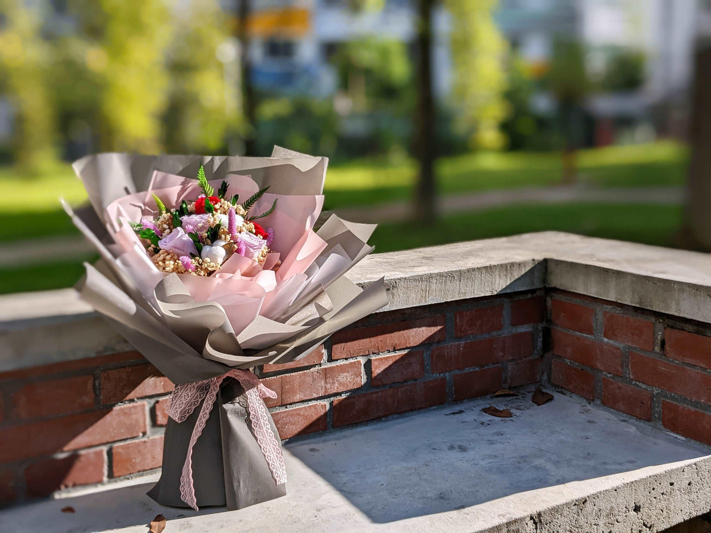 Momoko Aeronna Rose Flower Bouquet - Momoko Flower