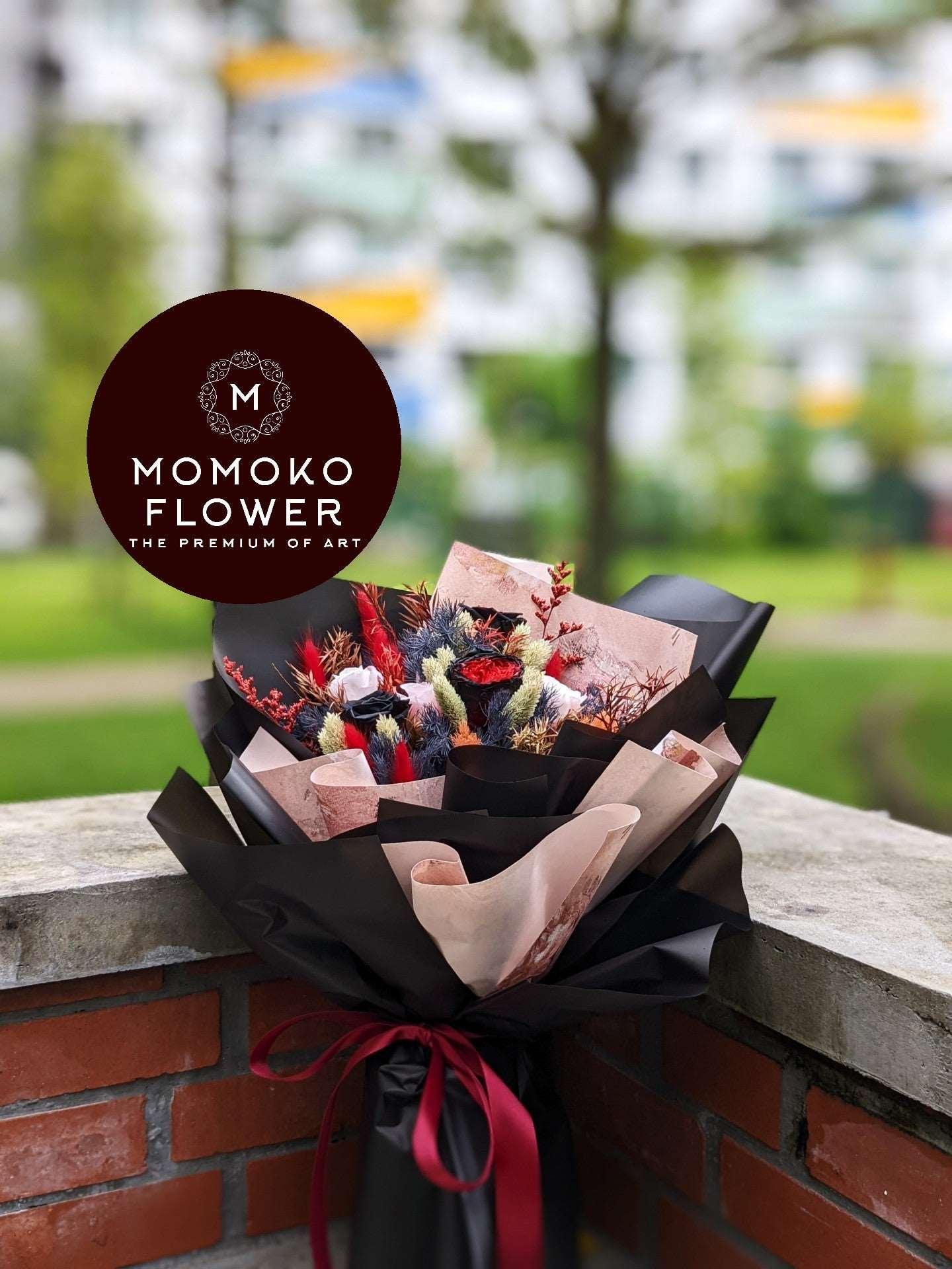 Momoko Black Fairytale Rose Flowers Bouquet - Momoko Flower