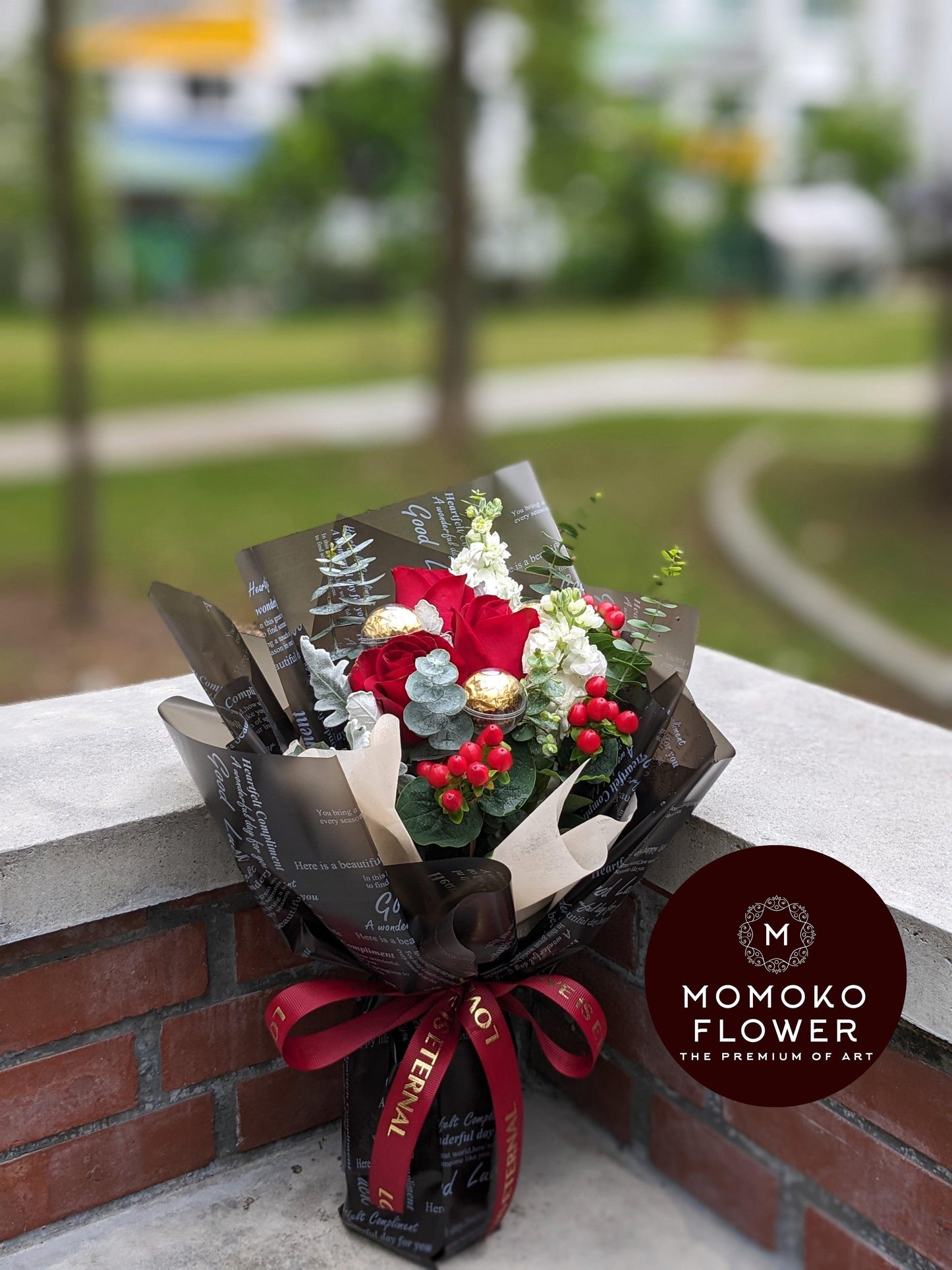 Momoko Eternal Black Flower Bouquet - Momoko Flower