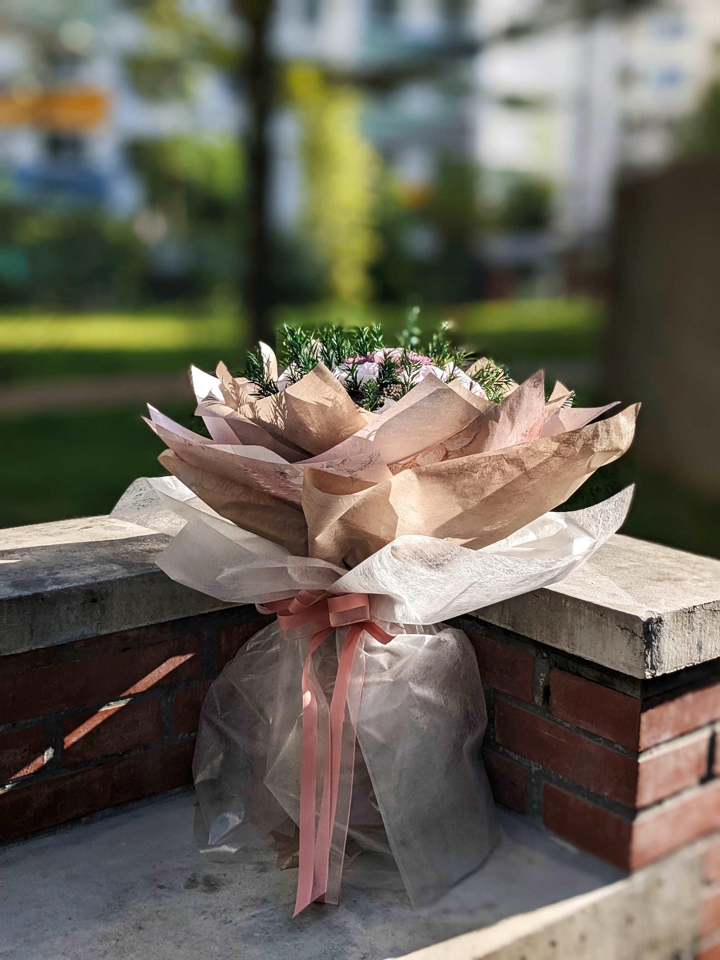 Momoko Frosty Pink Rose Flower Bouquet - Momoko Flower