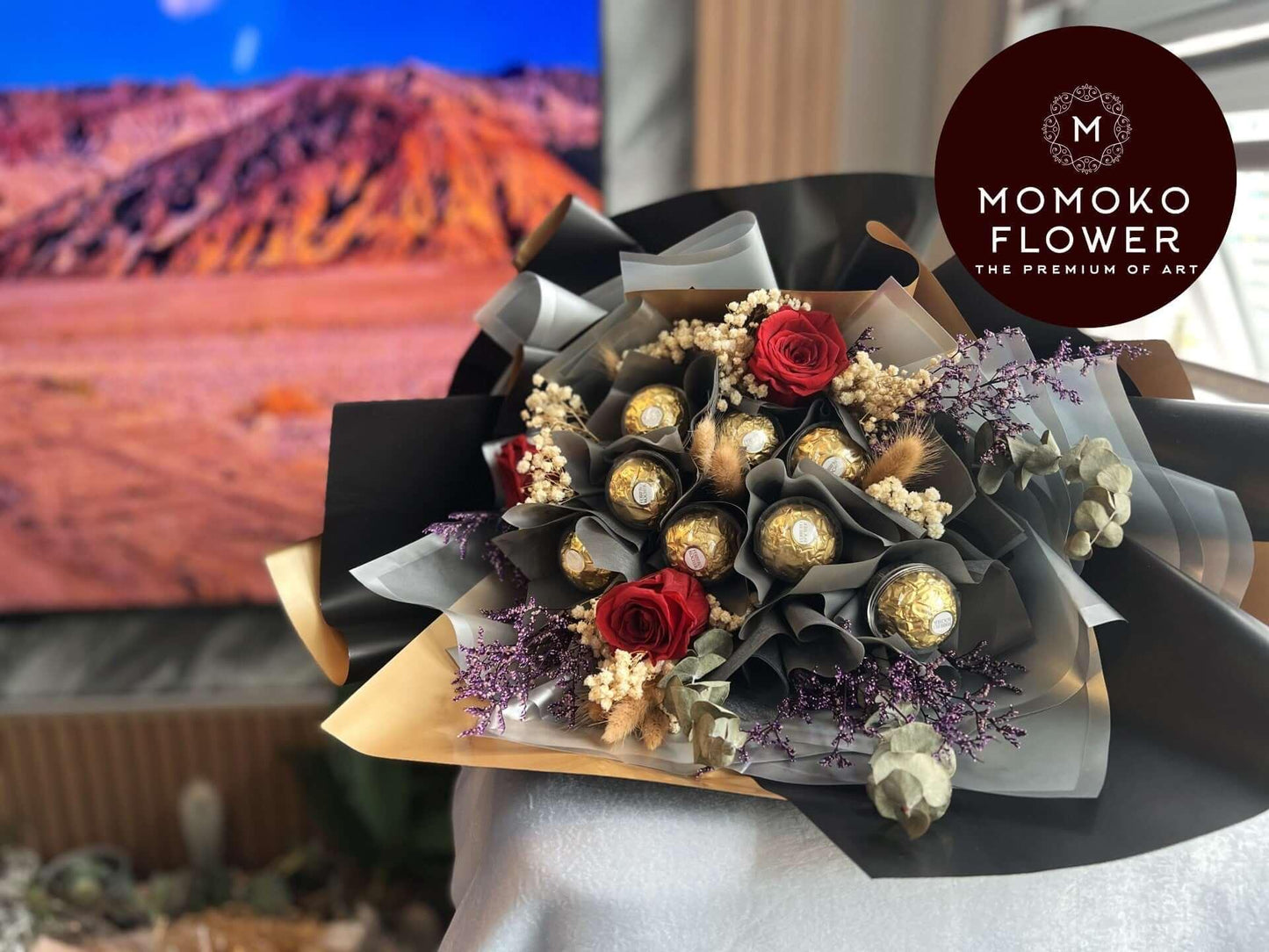Momoko Kensington Rose and Chocolate Bouquet - Momoko Flower