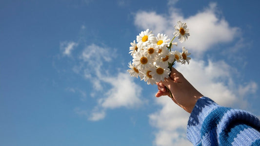 flowers that represent strength