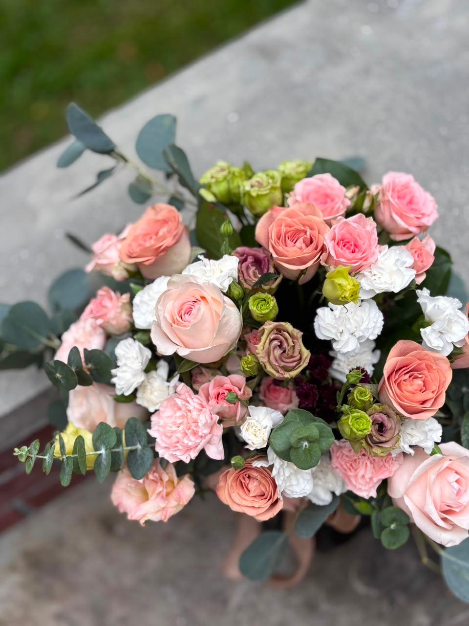 Momoko Flowers Caramel Bloom Arrangement