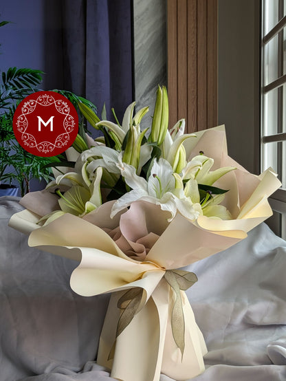 Momoko Florentine Lily Flower Bouquet - Fresh Flower