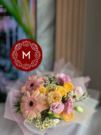 Momoko Delight Gerbera Flower Bouquet - Fresh Flower