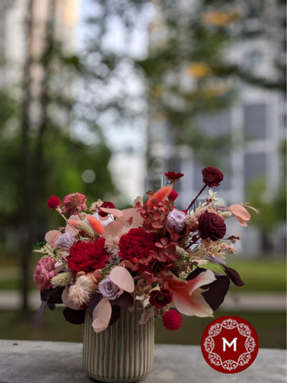 Momoko Village Petal Flower Arrangement