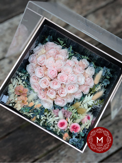 Momoko Beauty Valentine Flower Arrangement