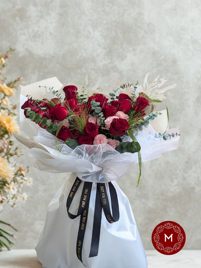 Momoko Love You More Flower Bouquet