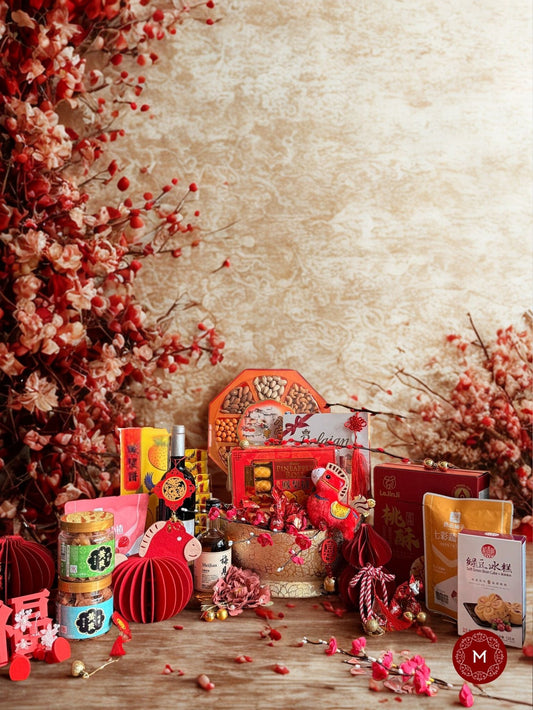 Momoko CNY Imperial Prosperity Hamper Arrangement