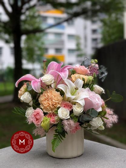Momoko Mother's Botanica Flower Arrangement