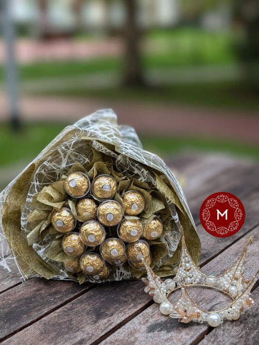 Momoko Imperial Golden Flower Bouquet