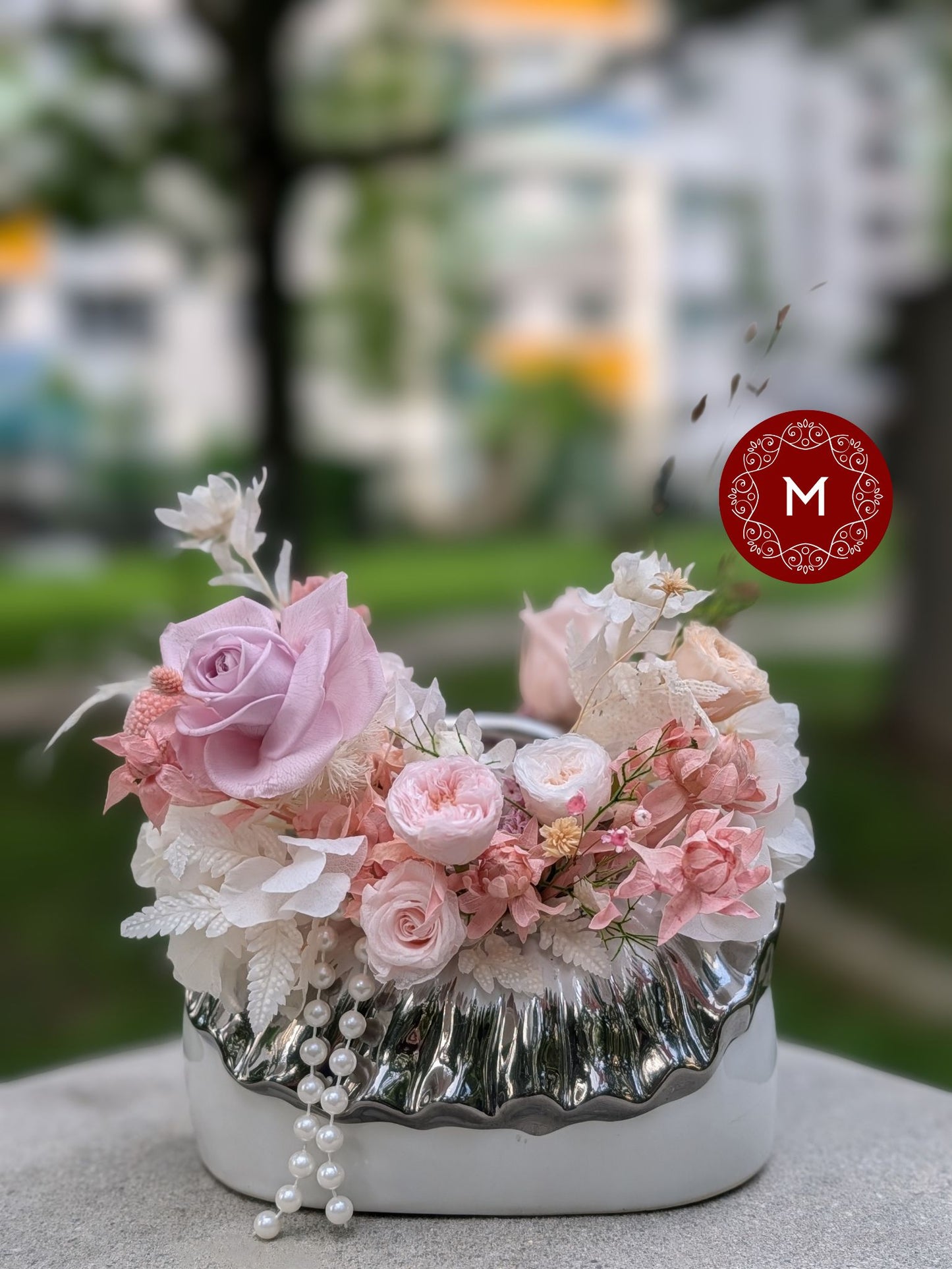 Momoko La Flora Madre Flower Arrangement