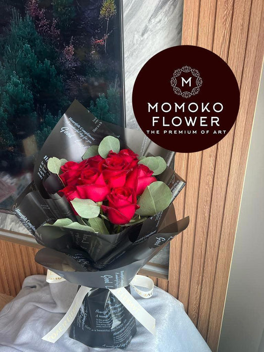 Momoko Beautiful Emma Flower Bouquet - Momoko Flower