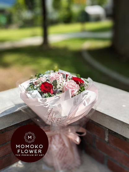 Momoko Beauty Adelaide Flower Bouquet - Momoko Flower