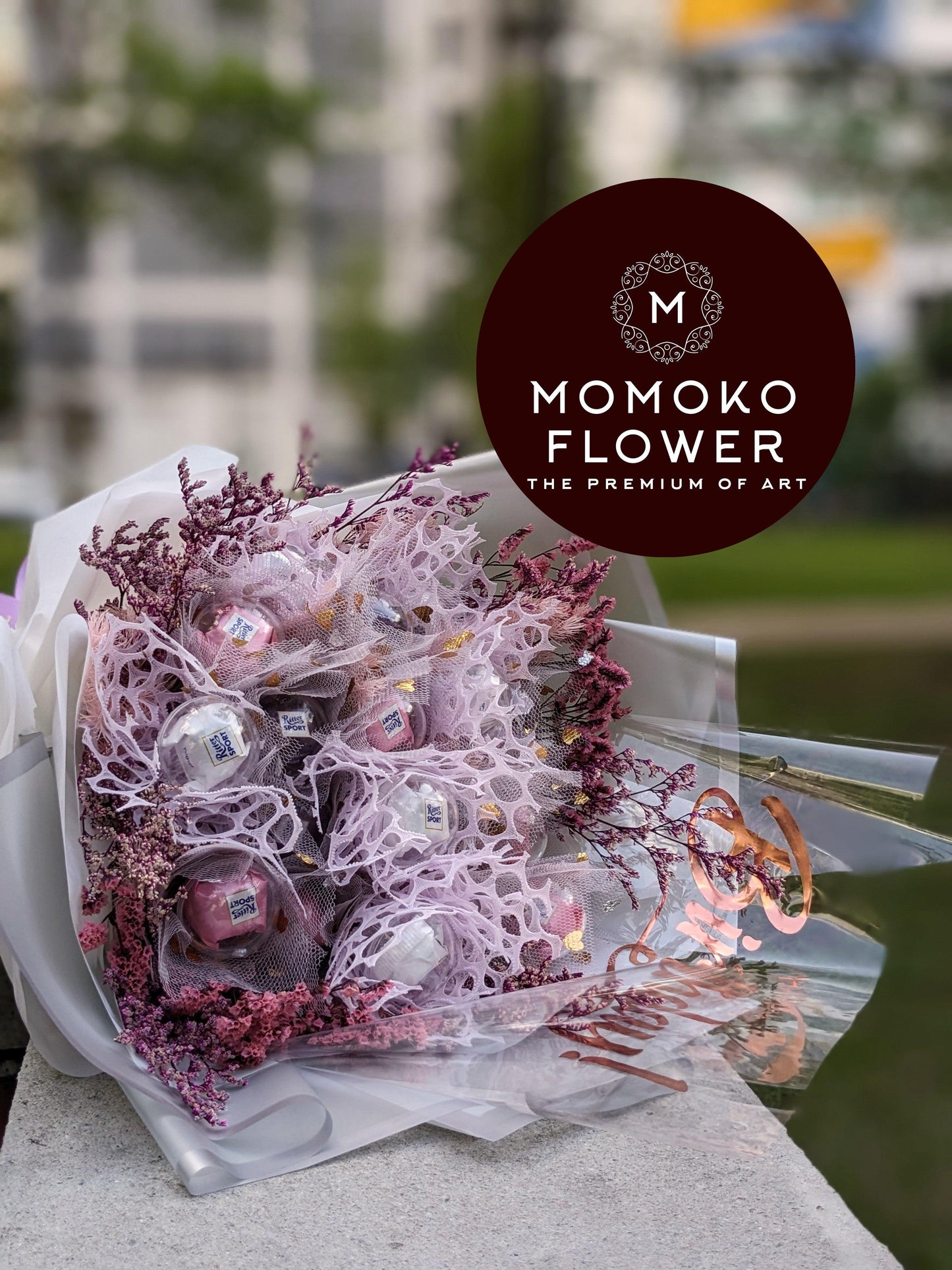 Momoko Beauty Manna Flower and Chocolate Bouquet - Momoko Flower