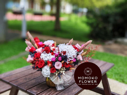 Momoko Te Amo Rose Flowers Arrangement - Momoko Flower