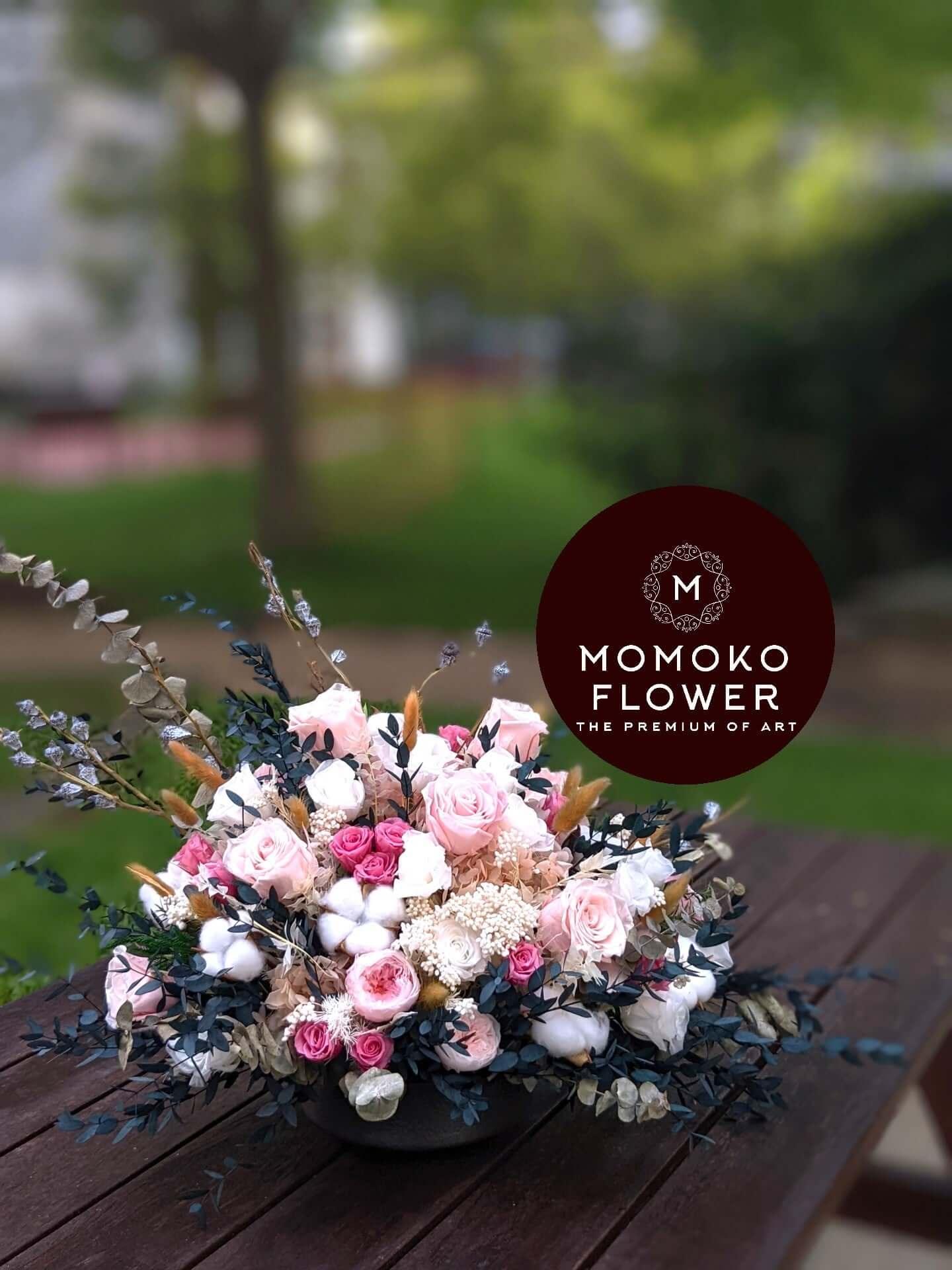 Momoko Fleurs d'Amour Flower Table ArrangementMomoko Fleurs dAmour Flower Table ArrangementPreserved Flower