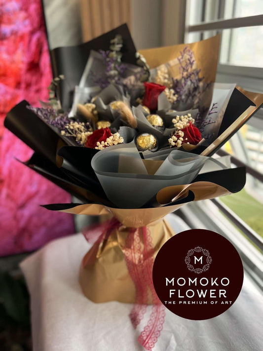 Momoko Kensington Rose and Chocolate Bouquet - Momoko Flower